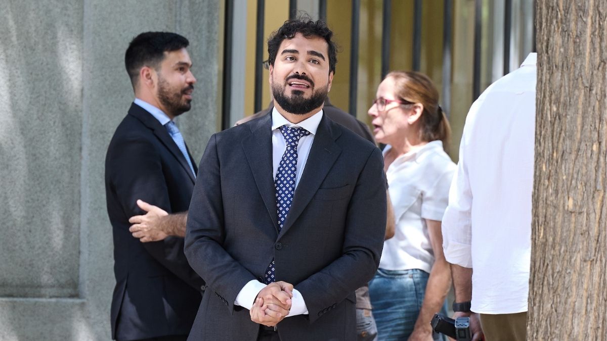 El Supremo cita a Alvise por acosar a dos eurodiputados