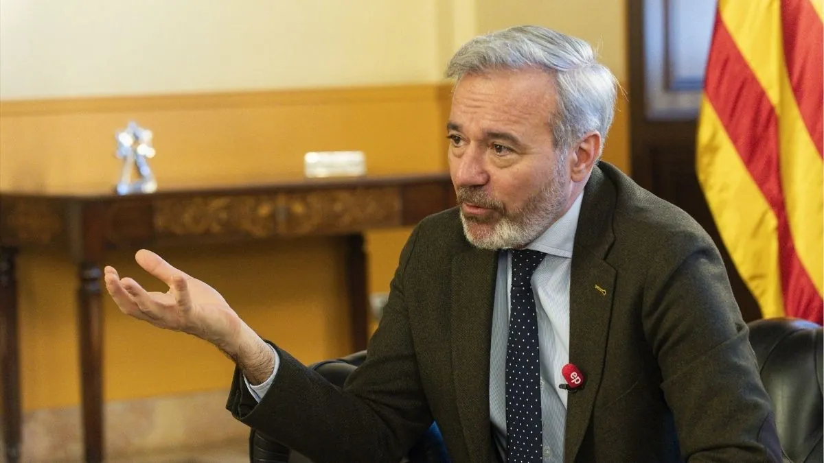 Jorge Azcón critica a Pilar Alegría y al PSOE en Aragón