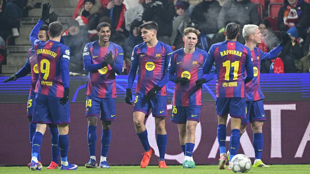 El Barça vence al Slavia Praga y se acerca al top-8