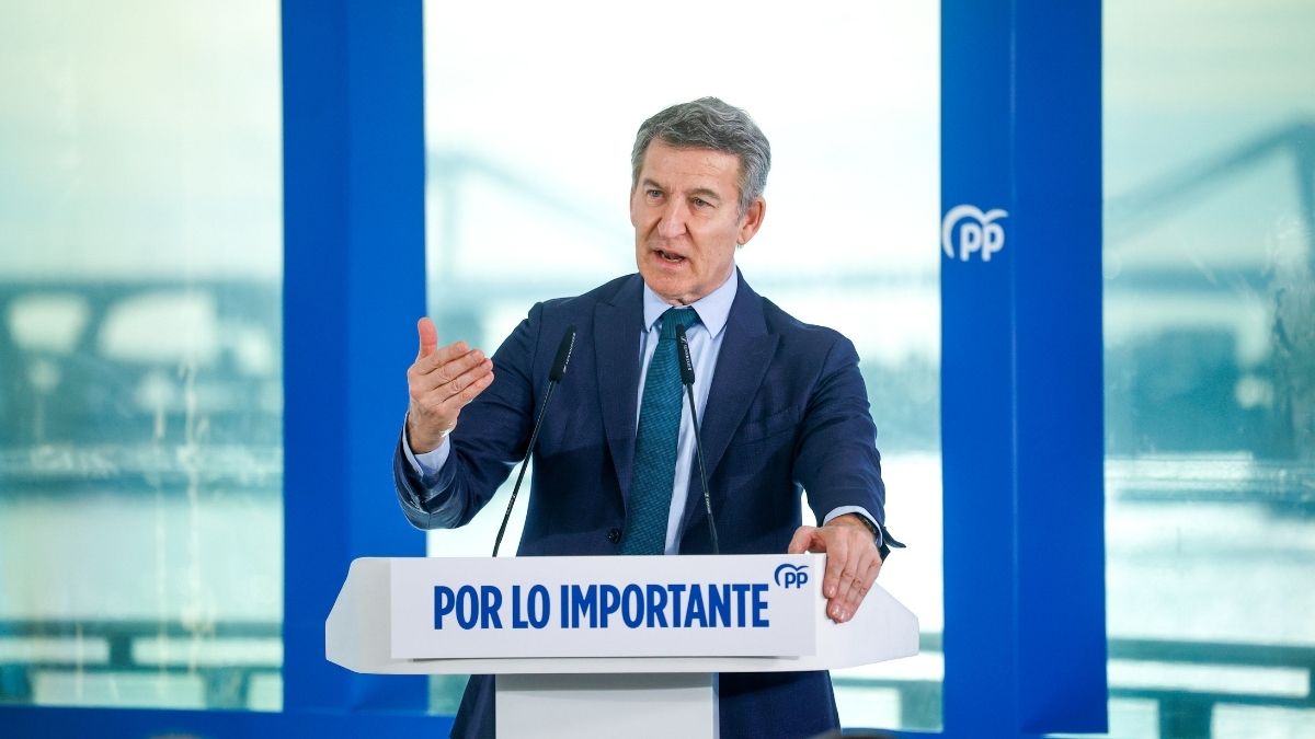 Feijóo justifica ante Vox su reunión con Sánchez en Moncloa