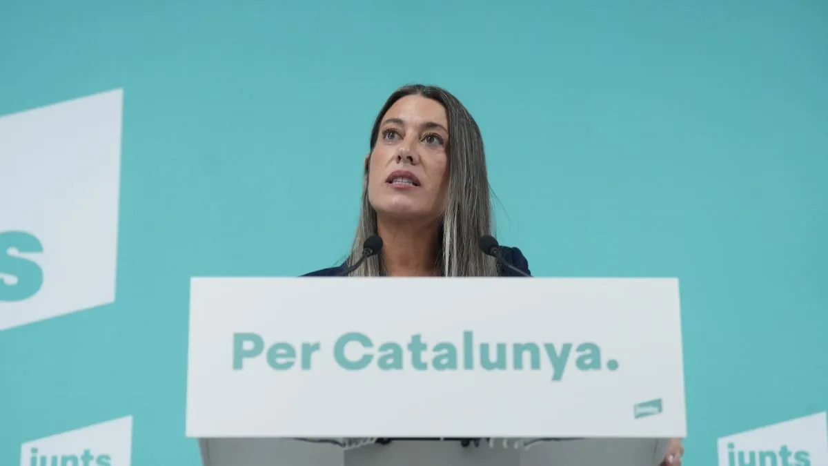 Junts acusa al PSOE de tapar el caos del tren con inmigración