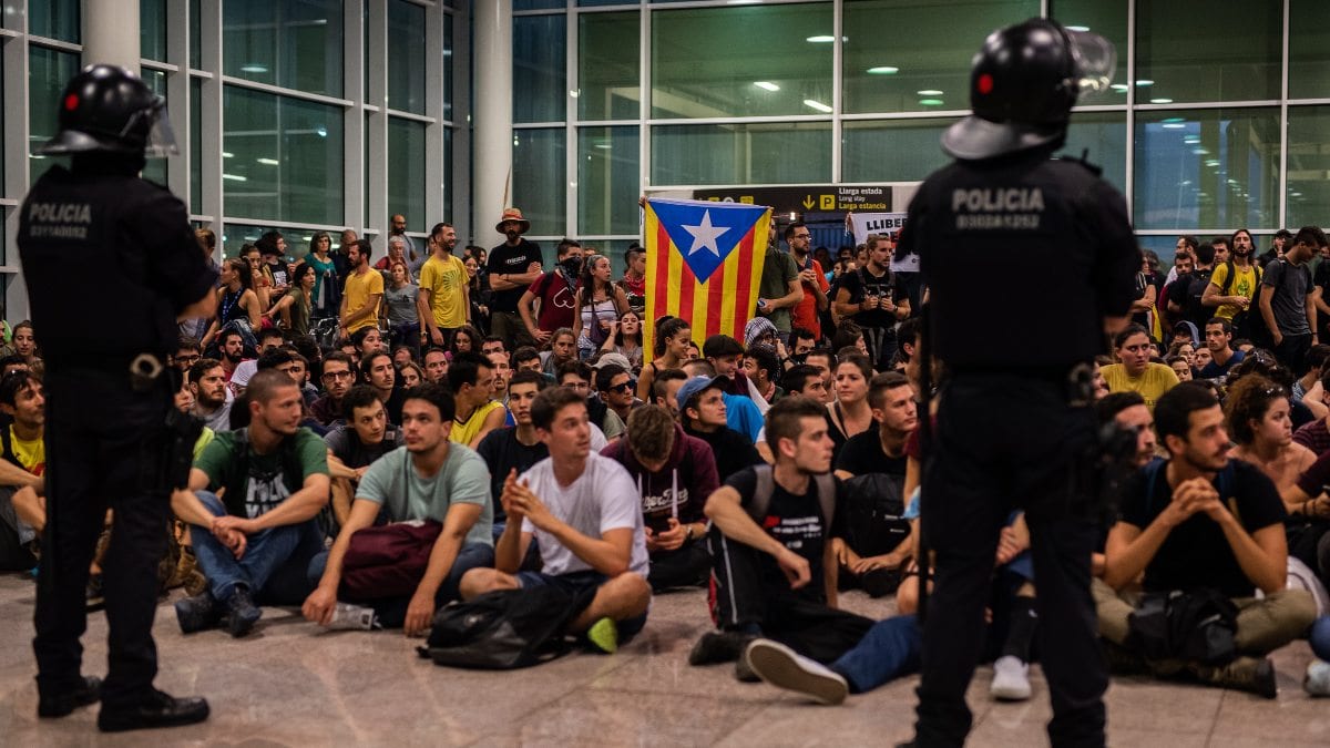 Letrados recurren el decreto de defensa de los Mossos