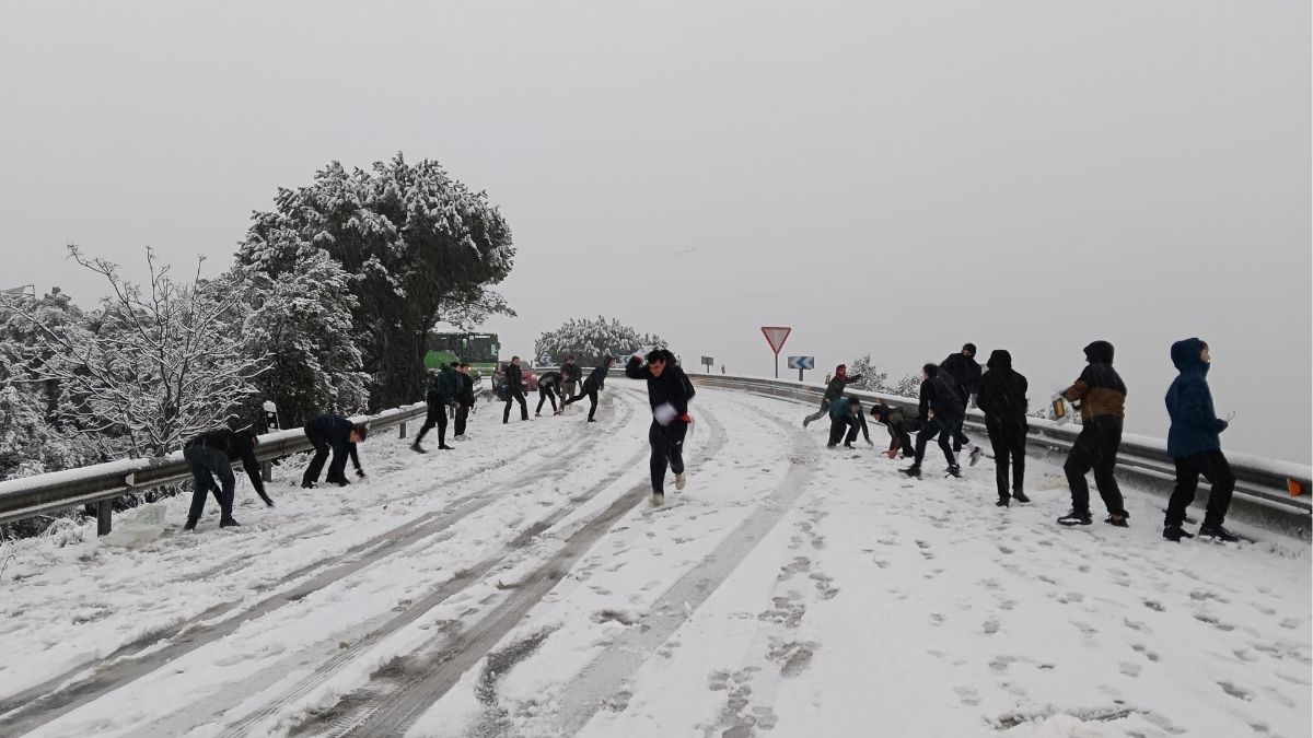 Temporal de nieve en Madrid: colapso en la Sierra y la A-6