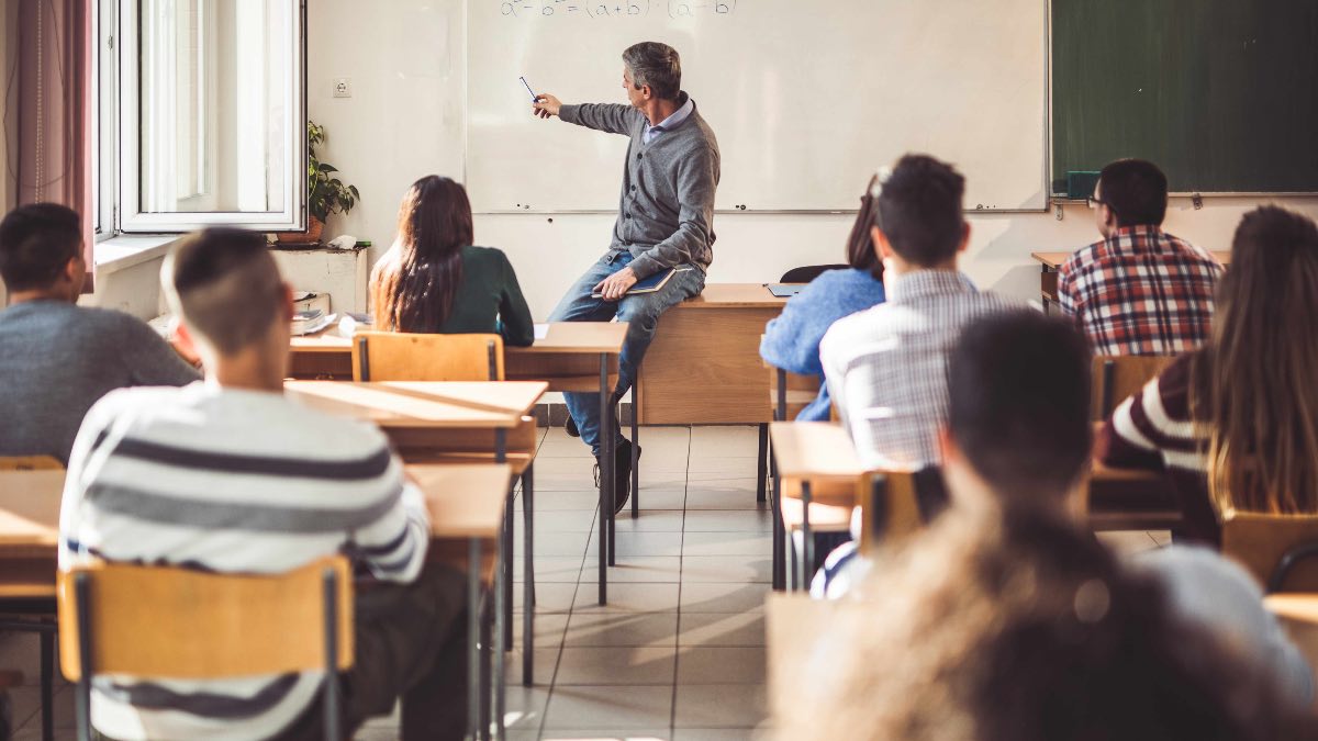 Castilla y León abre oposiciones para 1.006 docentes