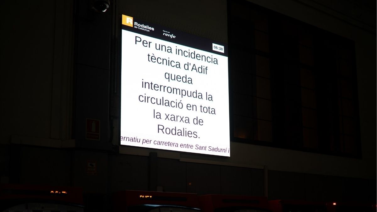 Rodalies suspende de nuevo el servicio por incidencia en ADIF