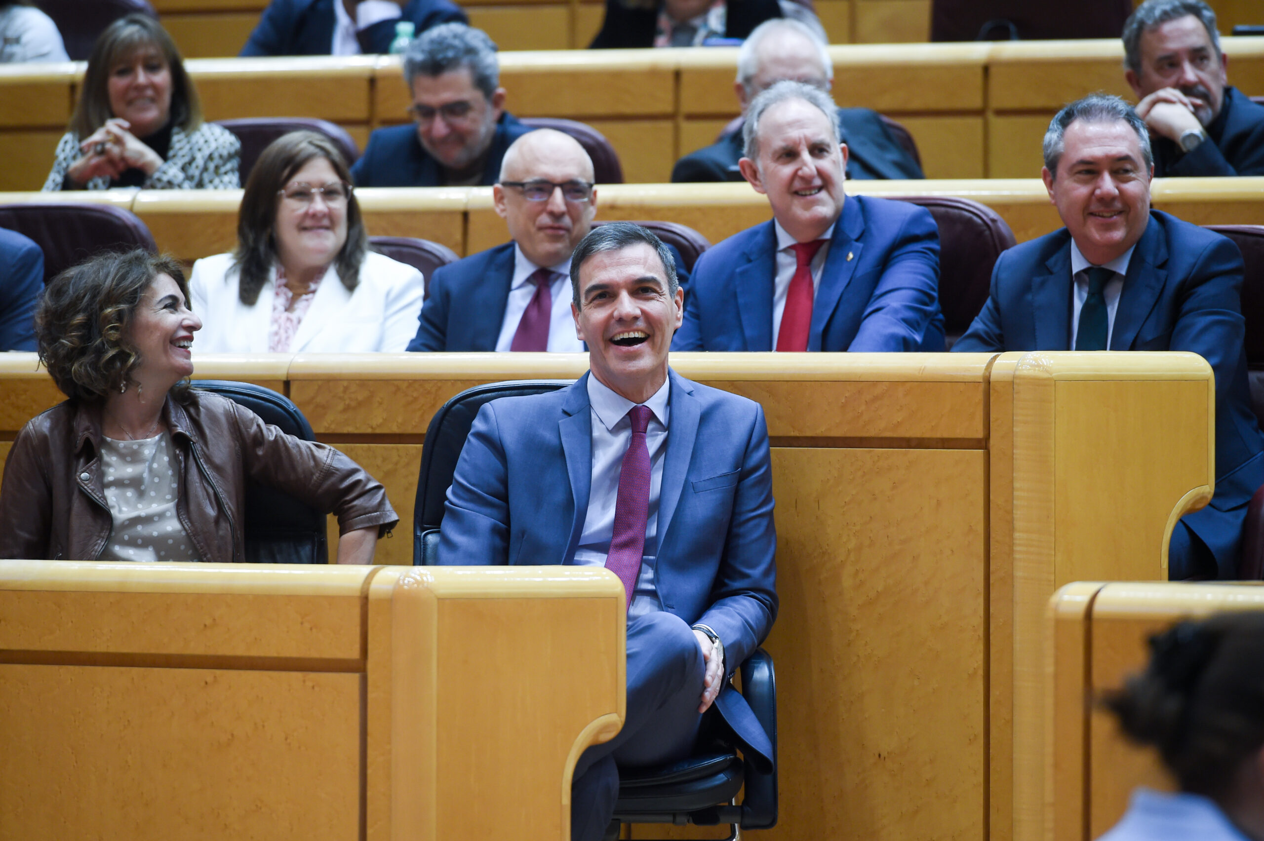 Senado advierte a Sánchez por no comparecer el jueves