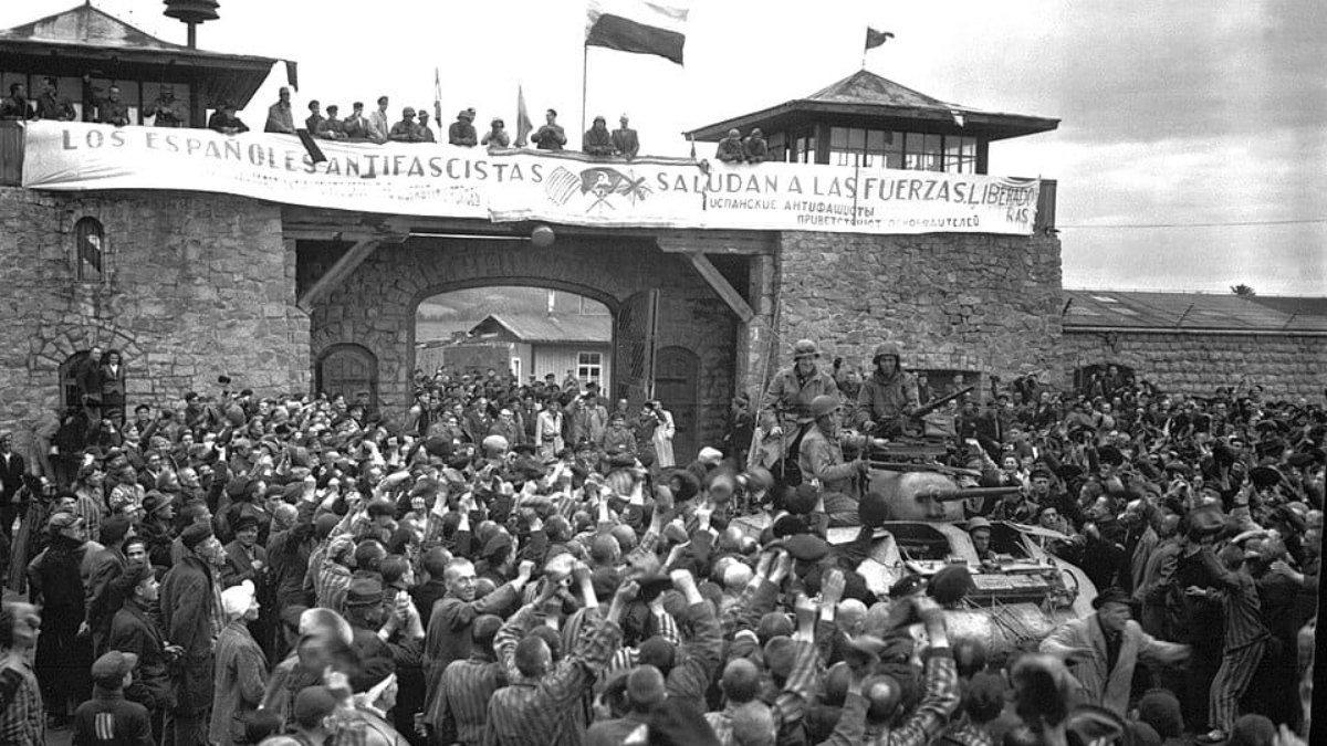 Piden al Senado la pancarta republicana de Mauthausen