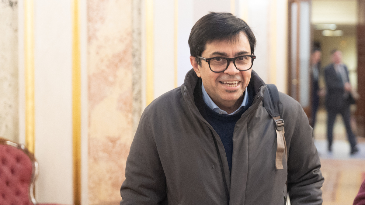 Sumar vincula la regularización con el traspaso a Cataluña