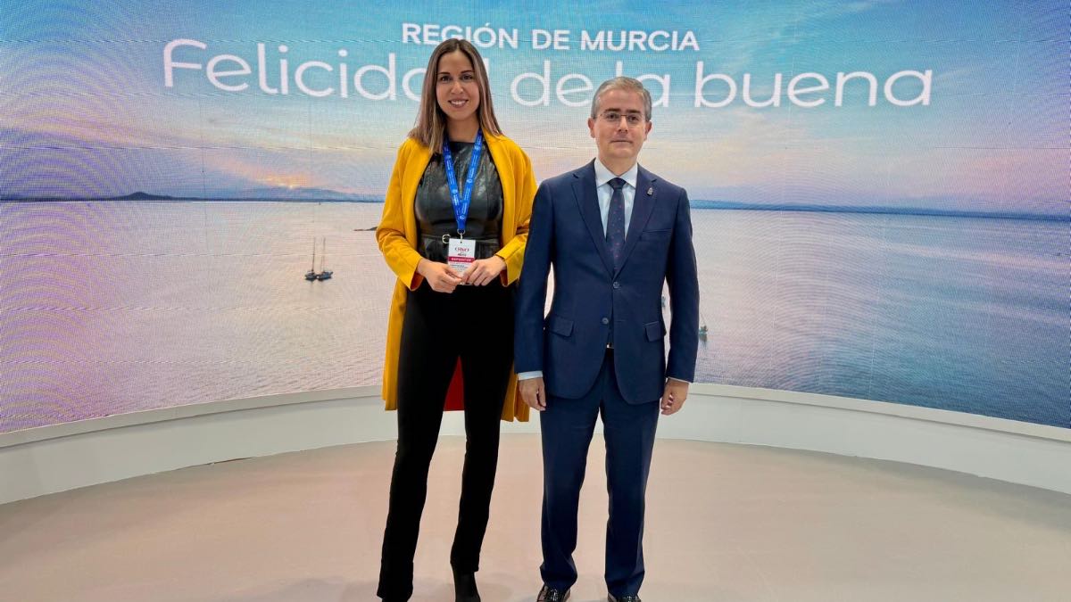 Valladolid y Murcia renuevan su acuerdo turístico en Fitur