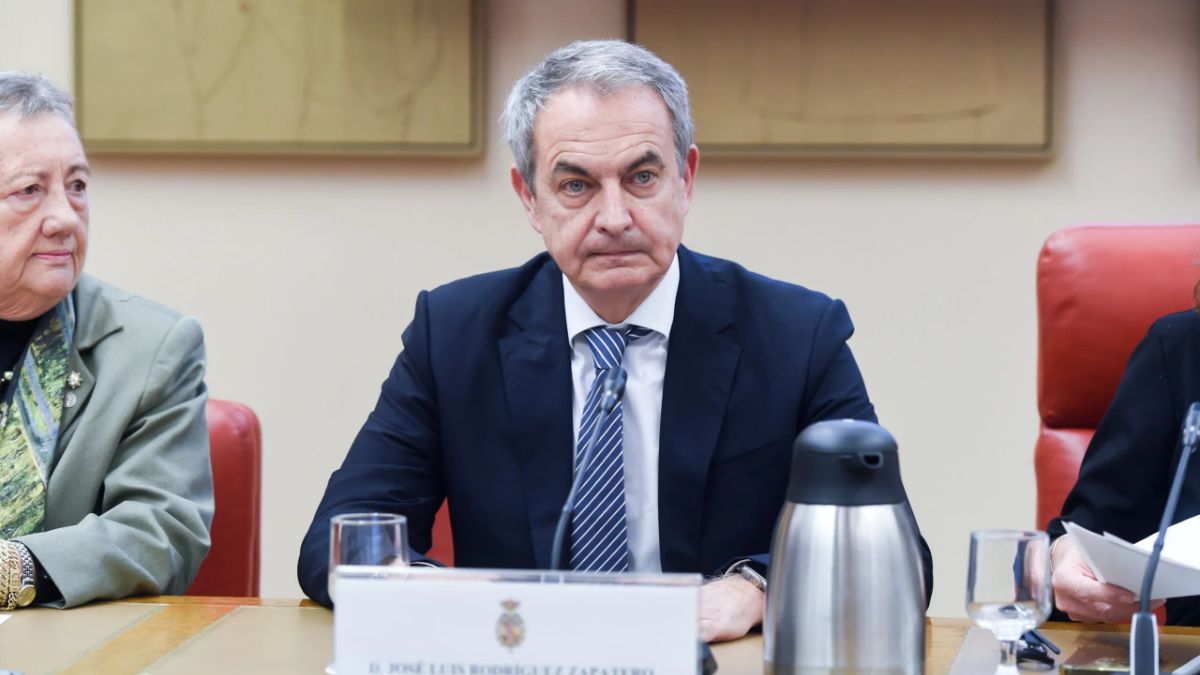 El PP cita a Zapatero al Senado por sus nexos con Maduro