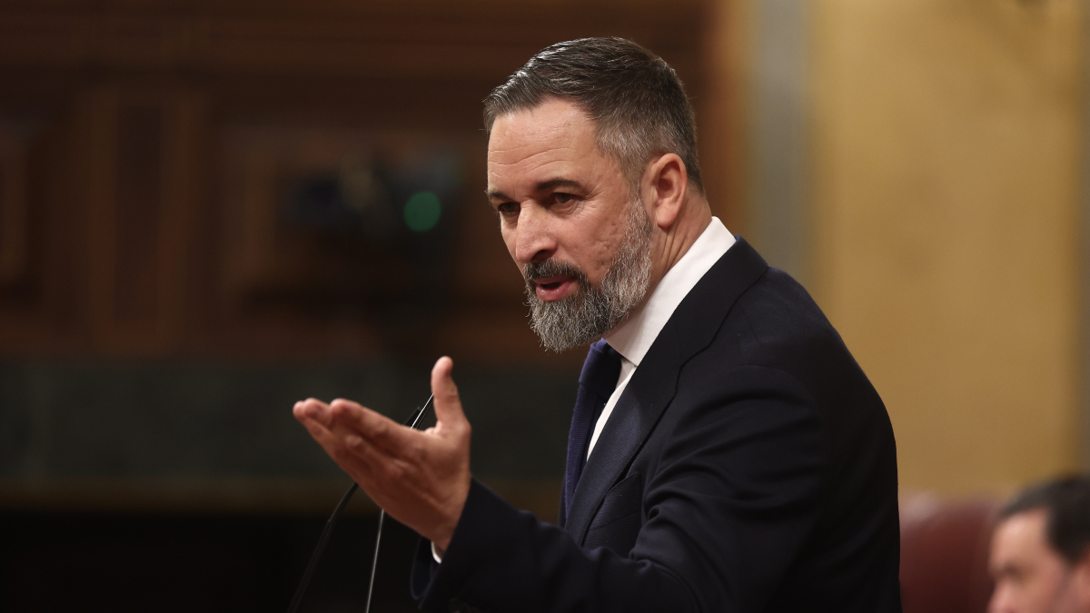 Abascal exige responsabilidades a Sánchez por Adamuz