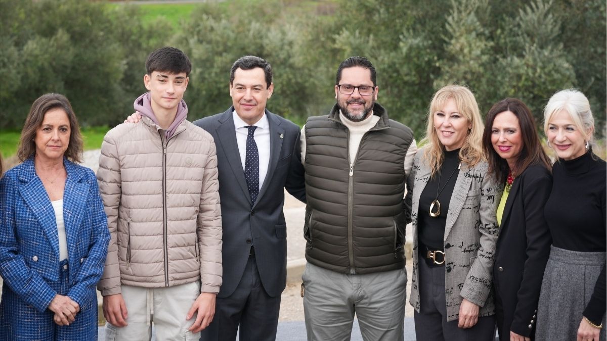 Adamuz recibe la Medalla de Andalucía por su solidaridad