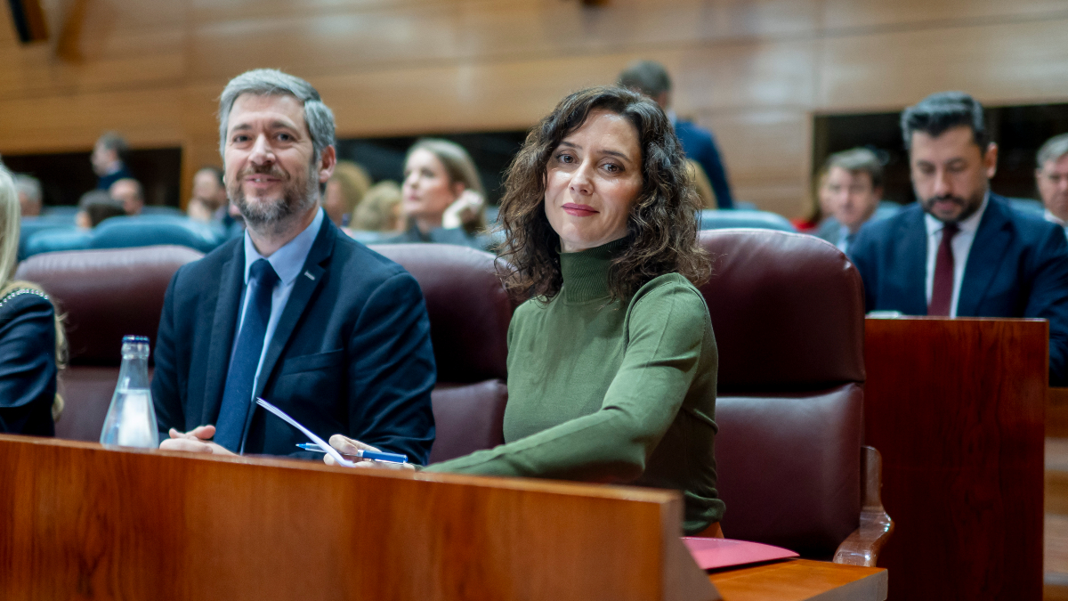 Ayuso critica el caso de Móstoles y apunta a Paco Salazar