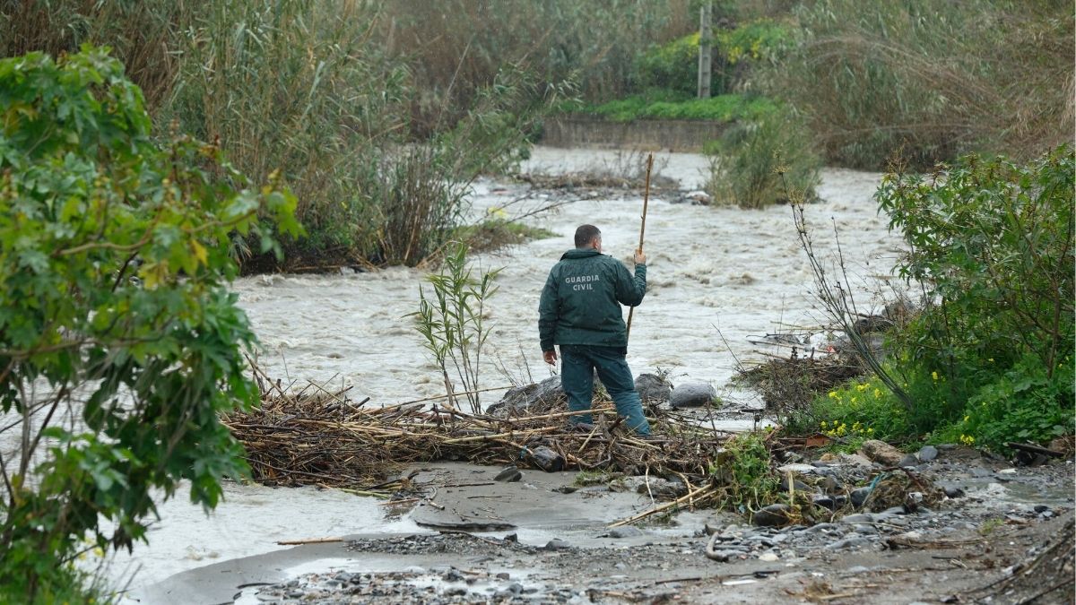 Borrasca Leonardo: Una desaparecida y desalojos en Málaga