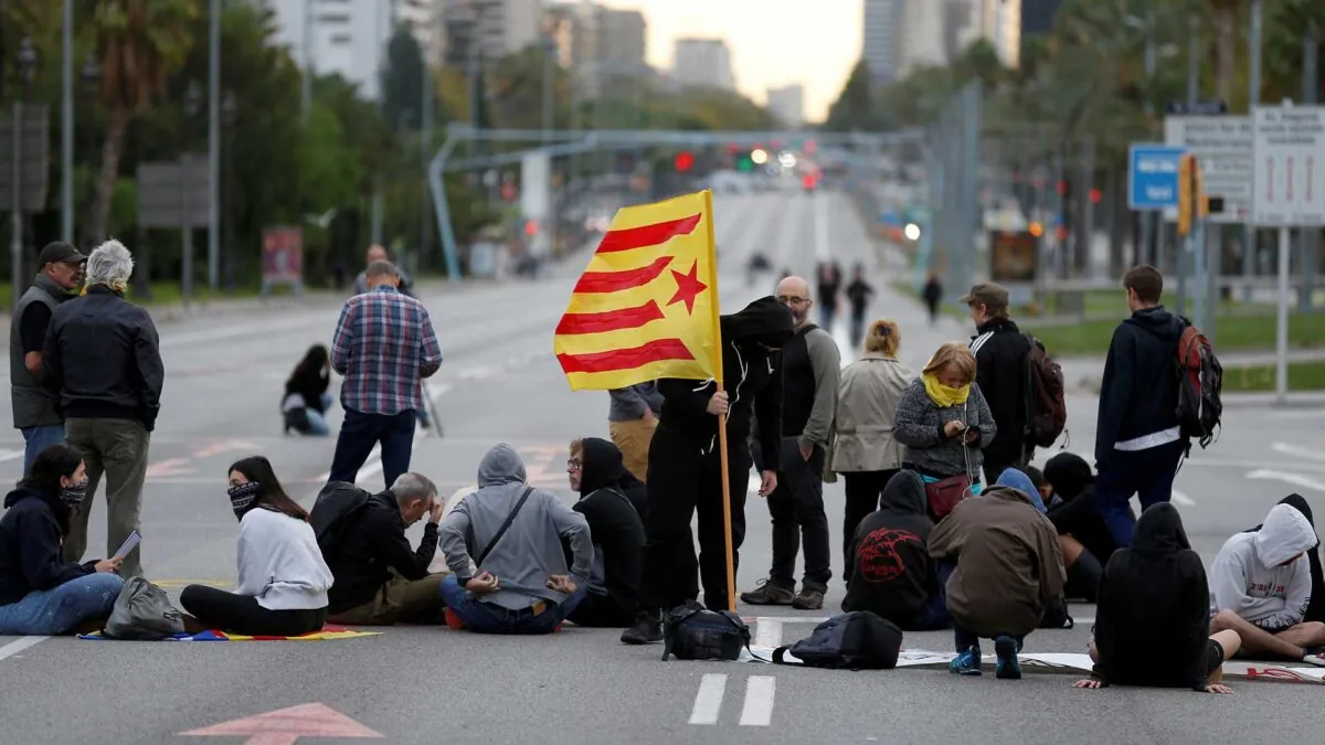 Cataluña estudia recuperar los peajes en las autopistas