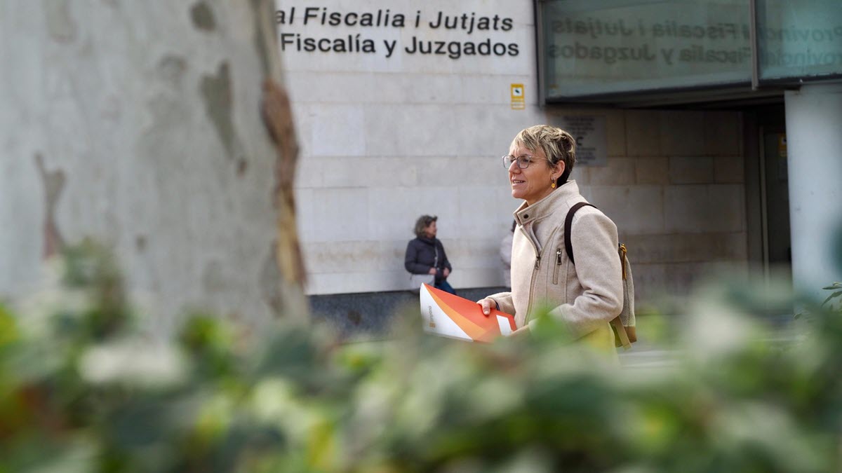 Compromís denuncia a Catalá por el enchufismo en Valencia