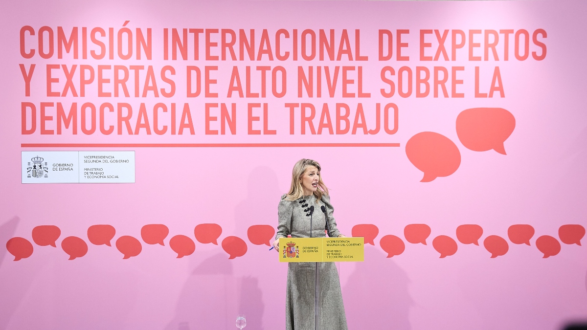 Díaz impulsará ley para democratizar consejos de empresas