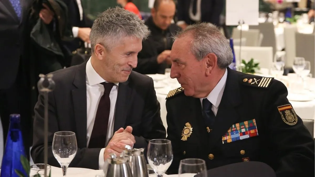 El ex-DAO maniobró para enviar a la víctima al extranjero