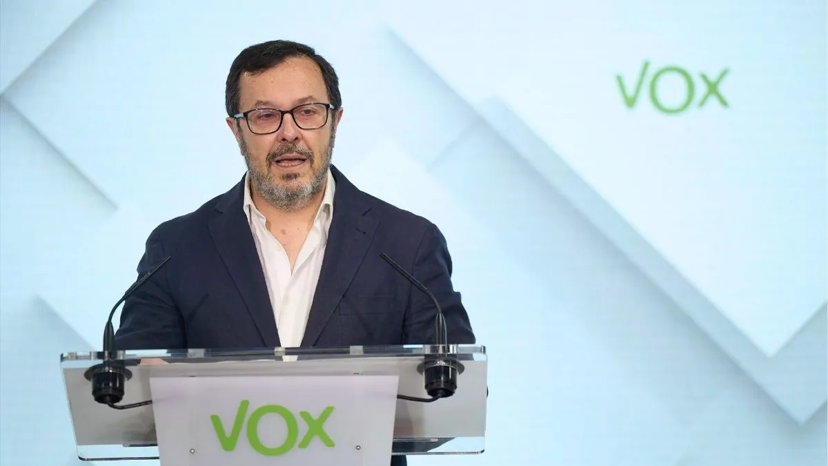 Fúster aparta a Ortega Smith del equipo de Vox en Madrid