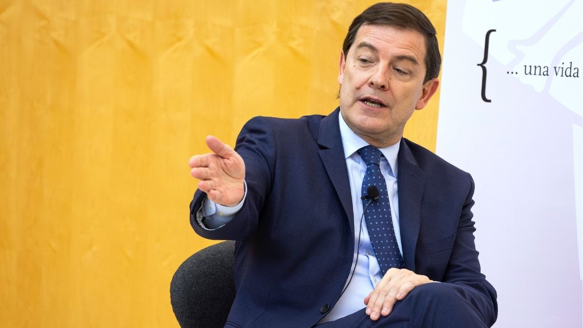 Mañueco rechaza el debate cara a cara con Martínez en RTVE