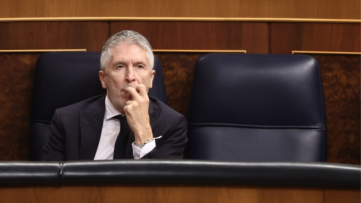 Marlaska ofrece dimitir por el caso del DAO policial
