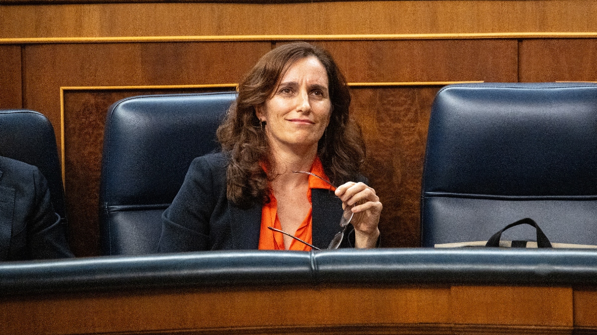 Mónica García pide una izquierda común con Yolanda Díaz