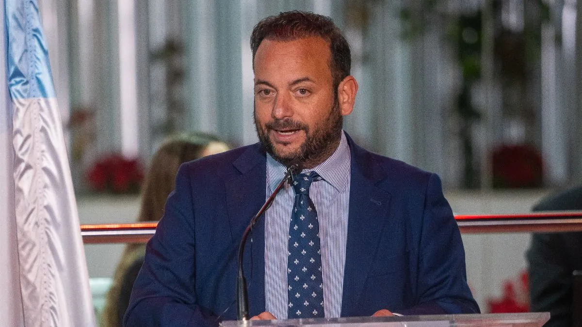 PSOE suspende al exalcalde de La Algaba por presunto acoso