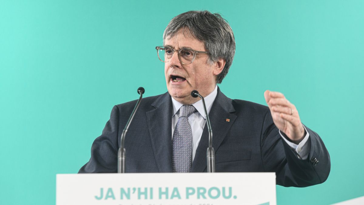 Puigdemont critica a Salvador Illa tras su vuelta al Palau