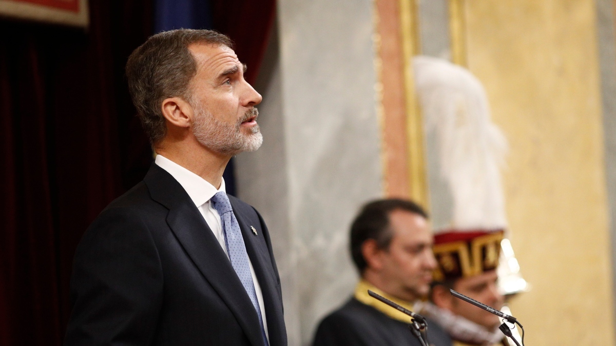 Los Reyes celebran la Constitución como la más longeva