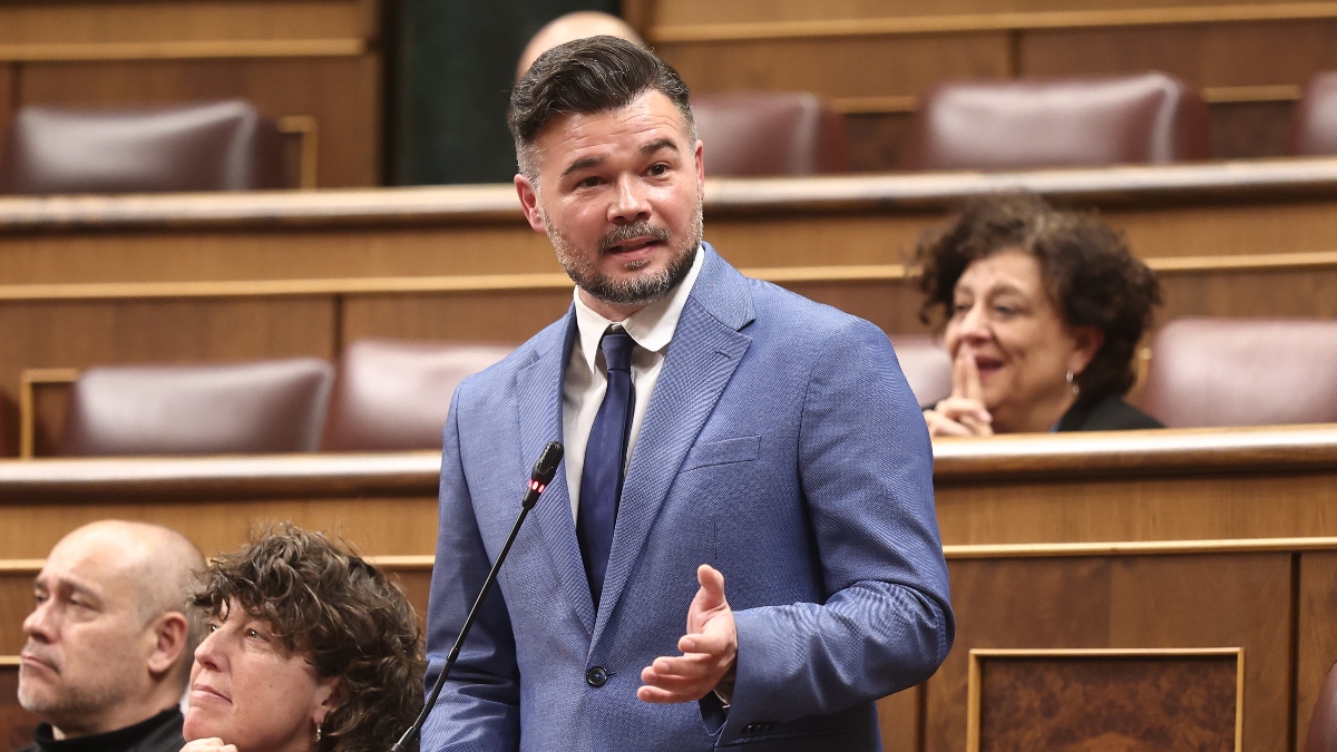 Gabriel Rufián apoya la candidatura de Bustinduy en Sumar