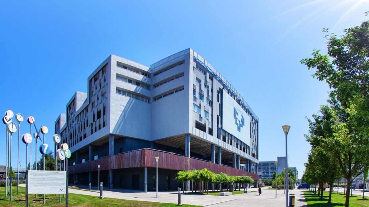 UPV suspende clases en Vitoria ante un acto de Vox