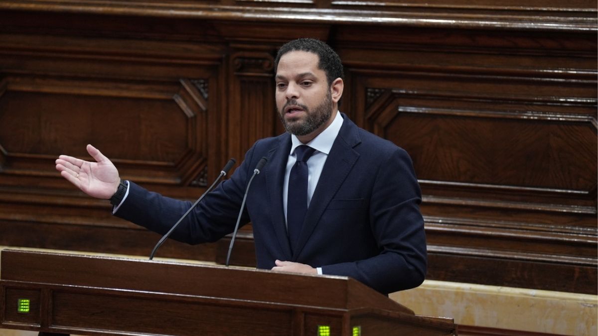 Vox apoyará prohibir el burka si la ley de Junts es idéntica