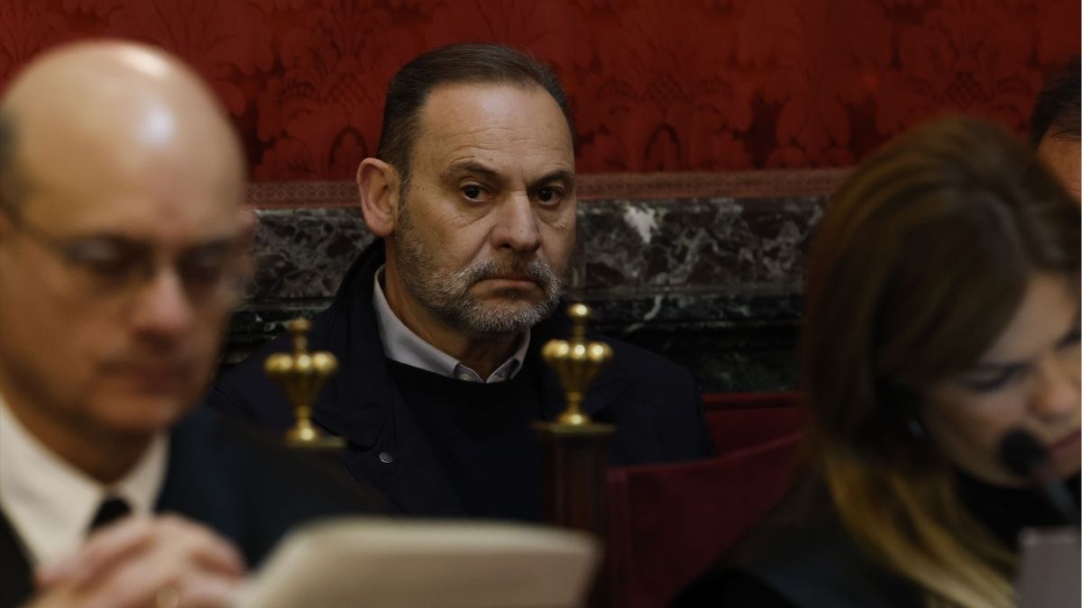 Ábalos solicita aplazar un mes el juicio por complejidad