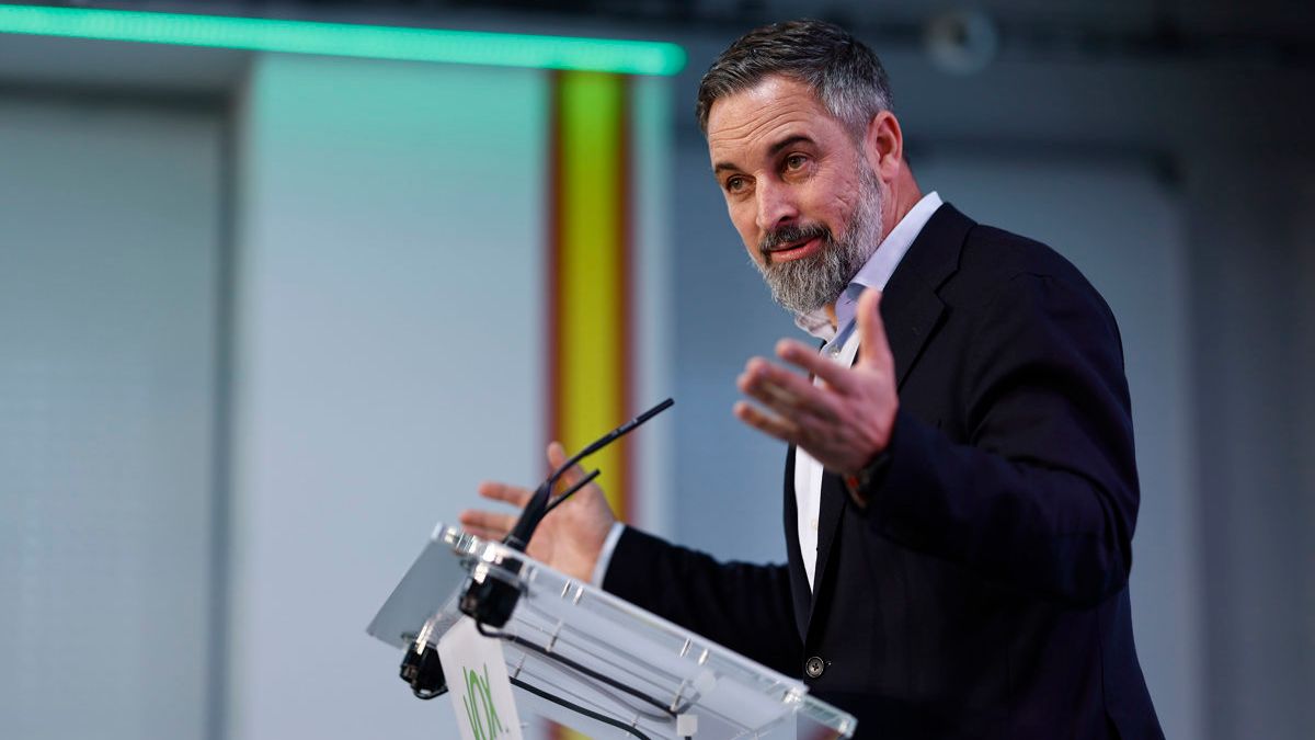 Abascal: Vox entrará en tres gobiernos autonómicos con el PP