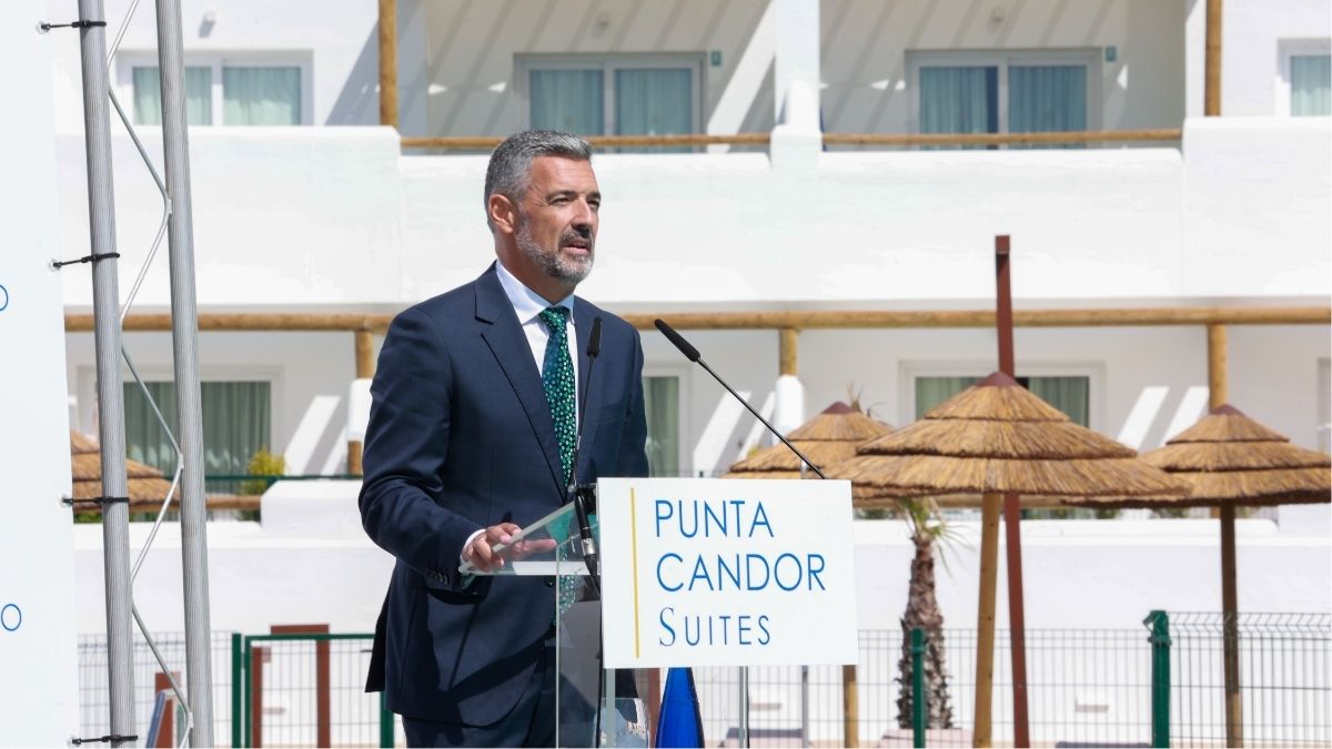 El alcalde de Rota alerta sobre movimientos en la base