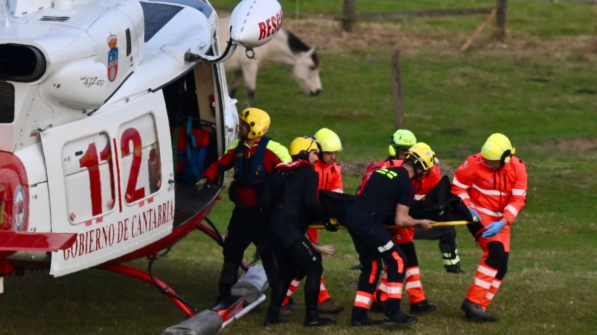 Cinco muertos por el colapso de una pasarela en Santander
