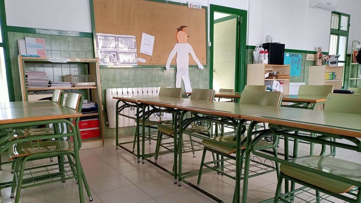Cristo Rey de Valladolid aparta a un profesor jesuita