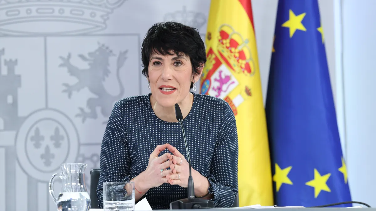La Junta Electoral expedienta a Elma Saiz por atacar al PP