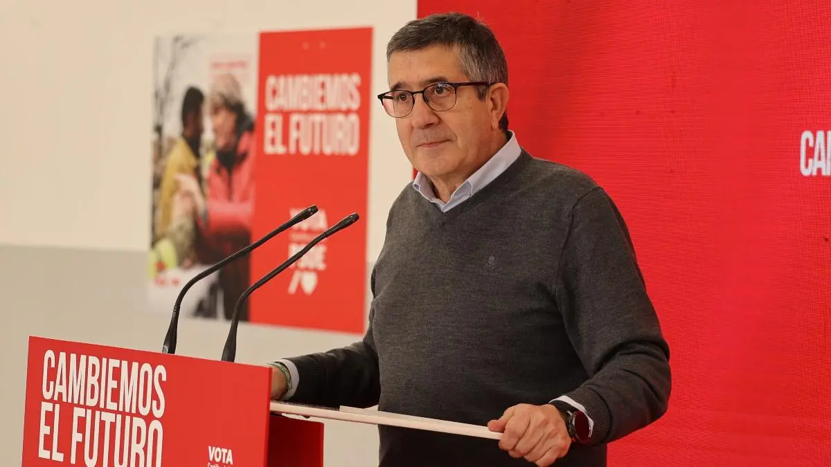 Patxi López anima a la juventud a frenar a la derecha