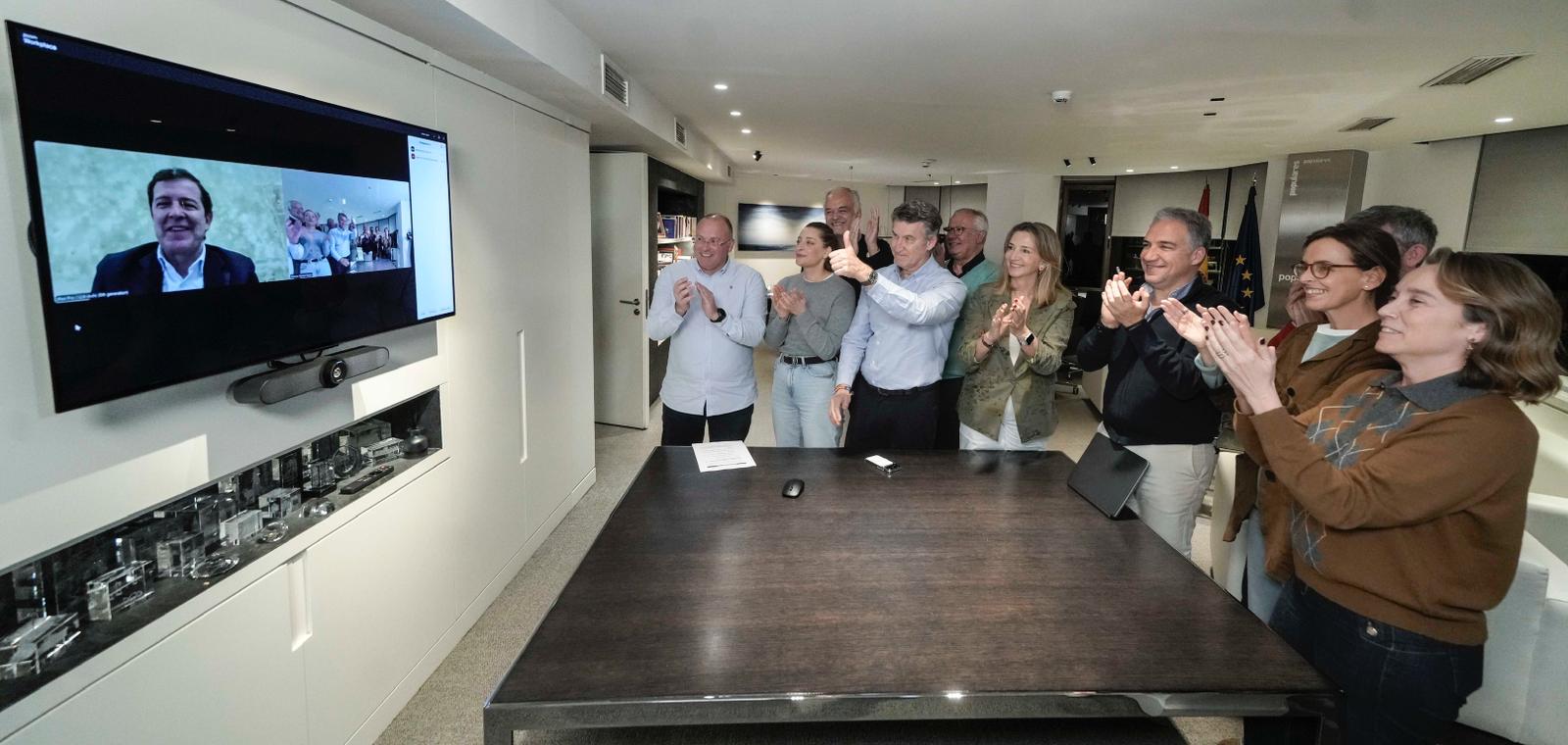 El PP frena a Vox en Castilla y León y desbloquea pactos