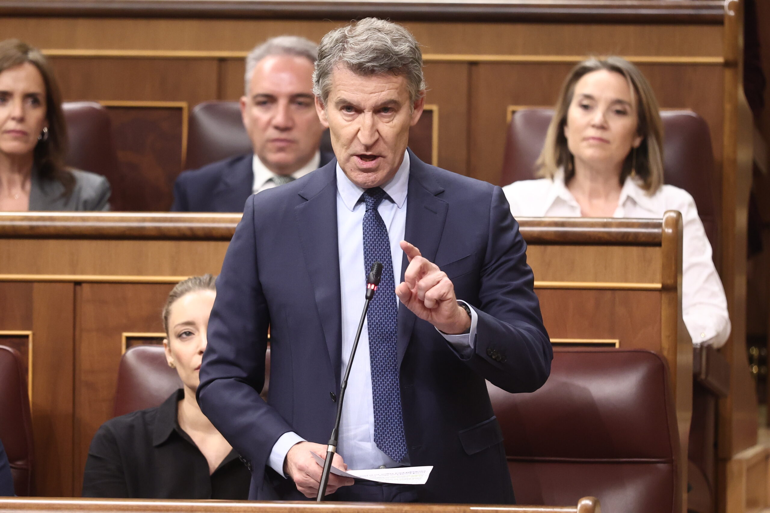 El PP exige permiso al Congreso para enviar la fragata a Chipre