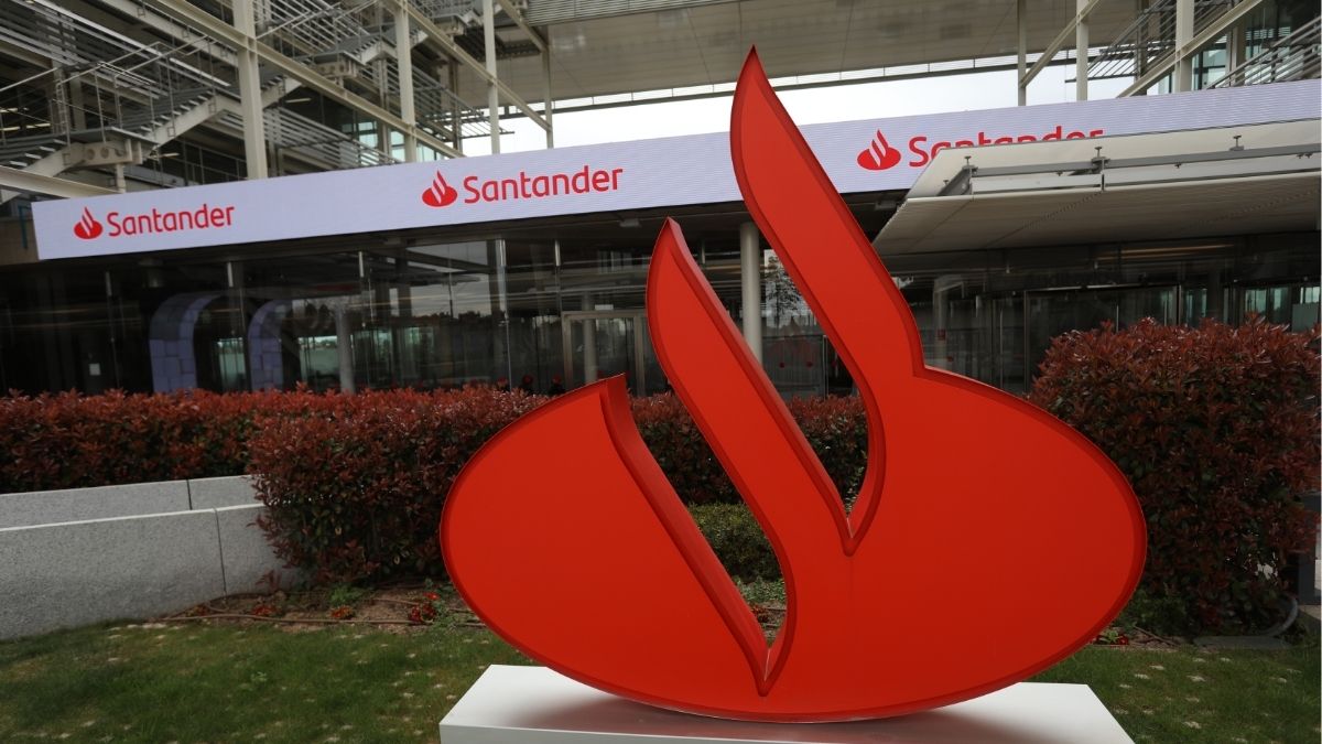 Santander registra pérdidas solo en Emiratos Árabes