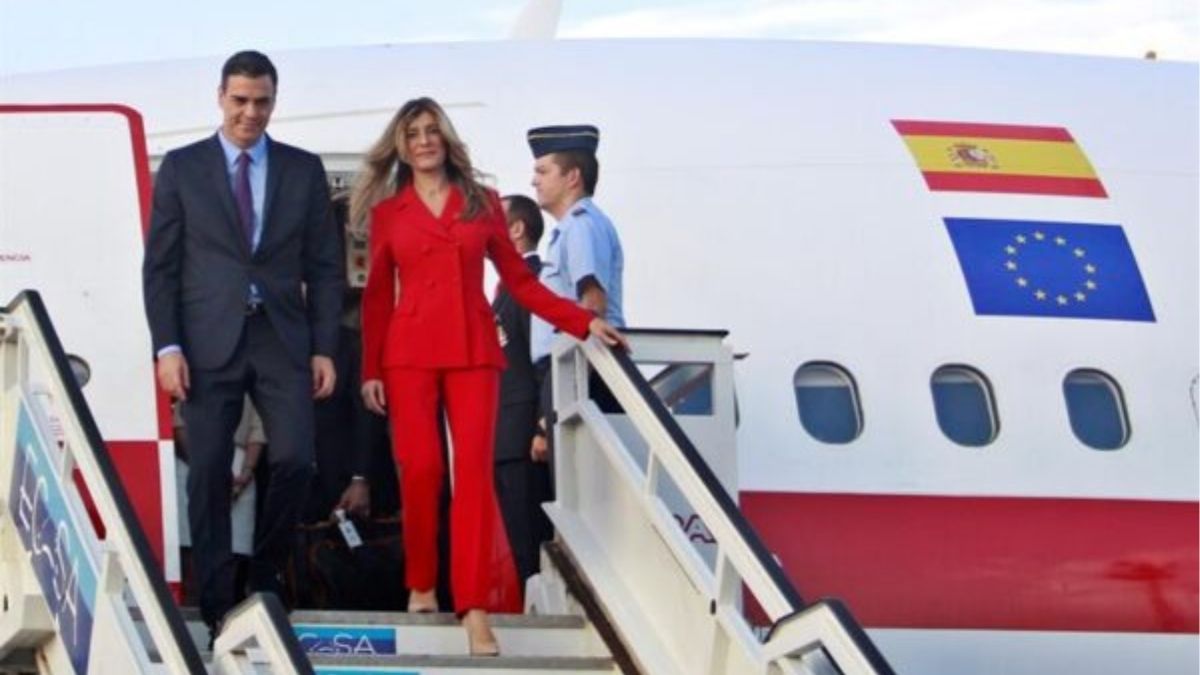 Transparencia exige a Sánchez datos del Falcon de su familia