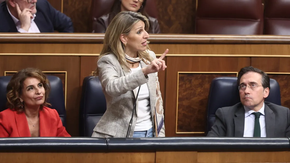 Díaz acusa a Ester Muñoz de burlarse de los militares