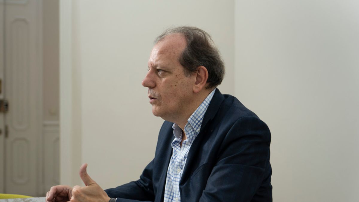 Fernando Rueda analiza al CNI y el espía Roberto Flórez
