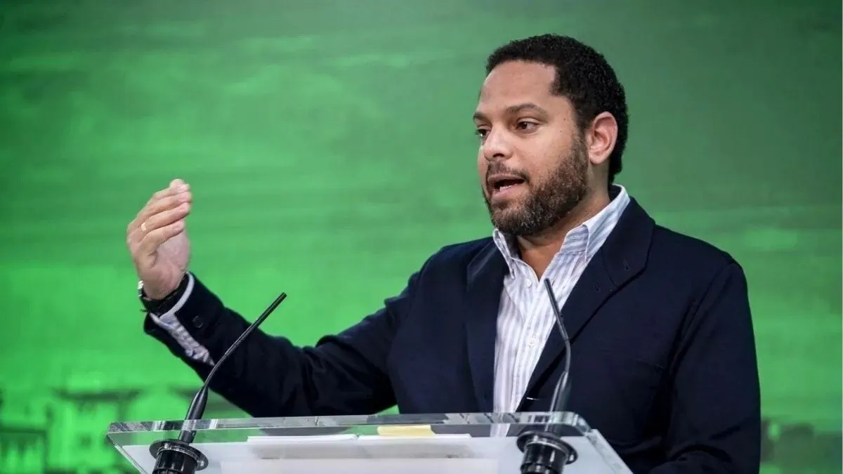 Vox y PP aceleran pactos para gobiernos autonómicos