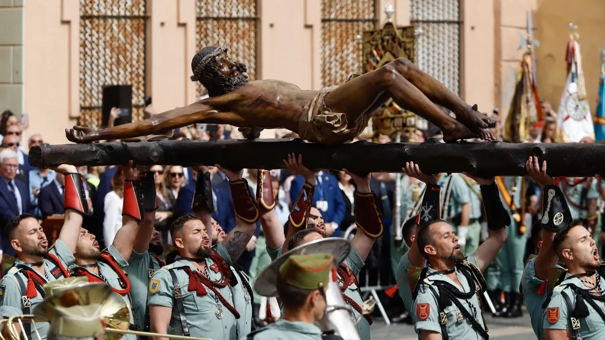 Las procesiones del Jueves Santo en España en imágenes