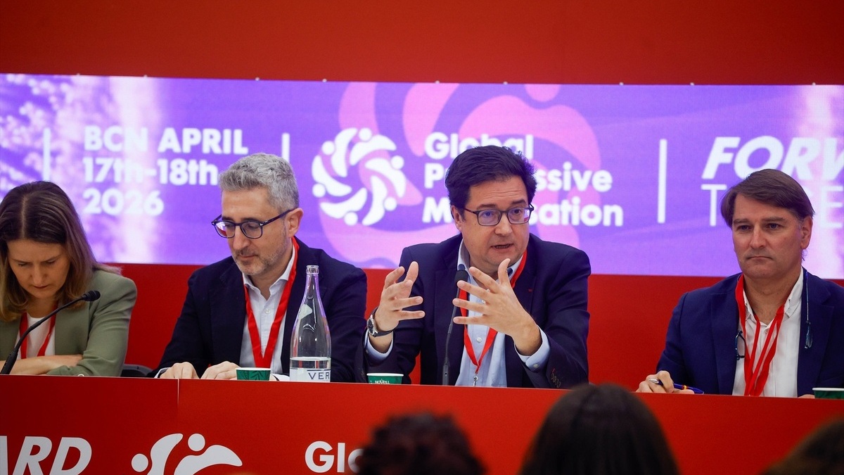 Óscar López defiende la regularización y el crecimiento