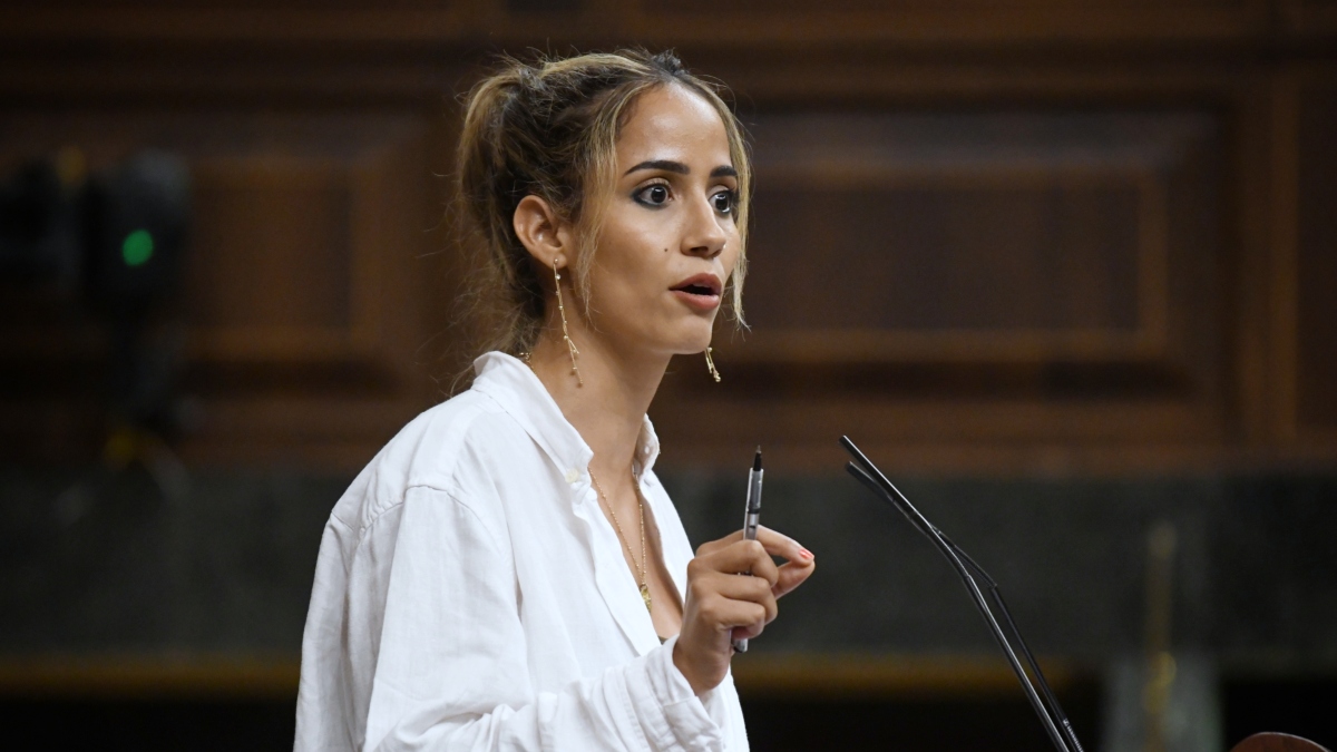 Sumar denuncia exclusión de saharauis en la regularización