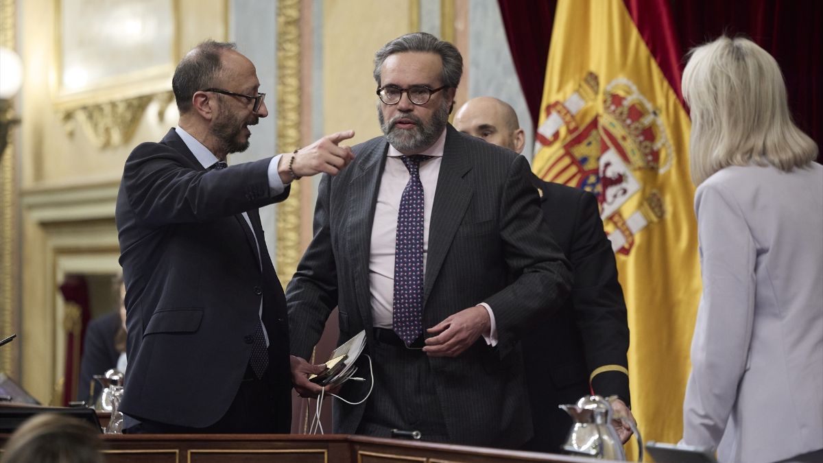 Vox admite comportamiento cuestionable de su diputado
